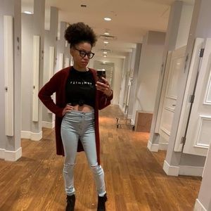 Meet your Posher, Dana